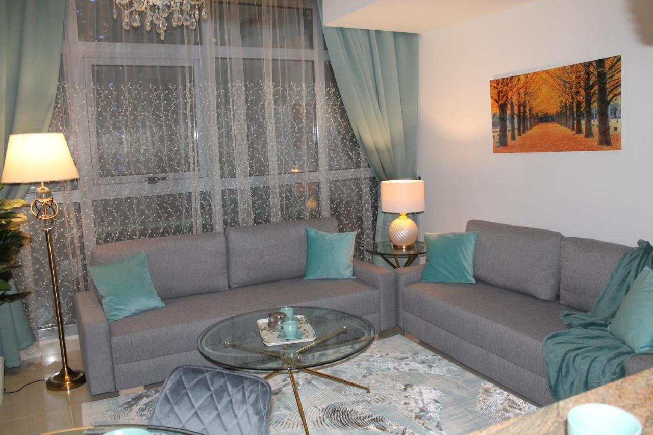 Newly Furnished One Bedroom Apartment Next To Metro & Beach In Marina Residence 迪拜 外观 照片