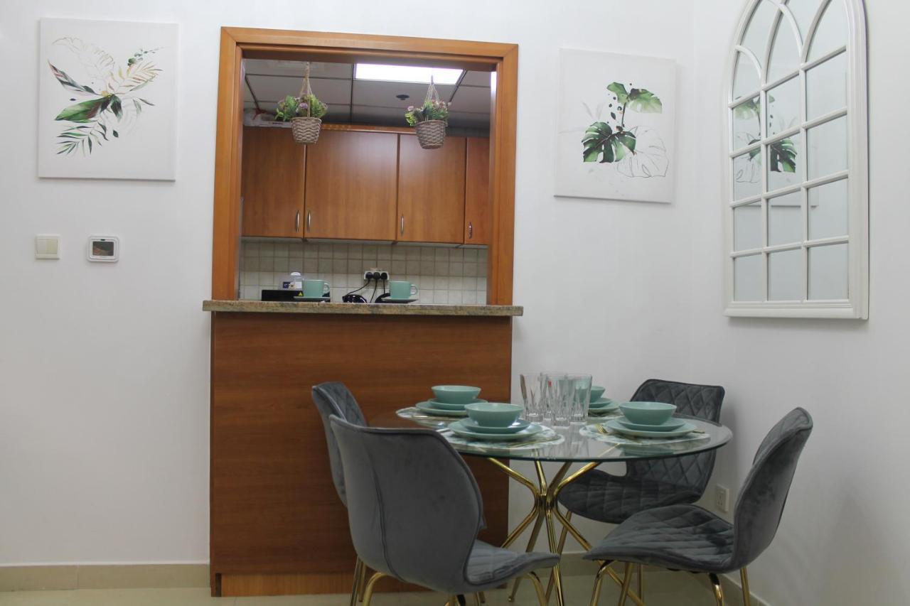 Newly Furnished One Bedroom Apartment Next To Metro & Beach In Marina Residence 迪拜 外观 照片