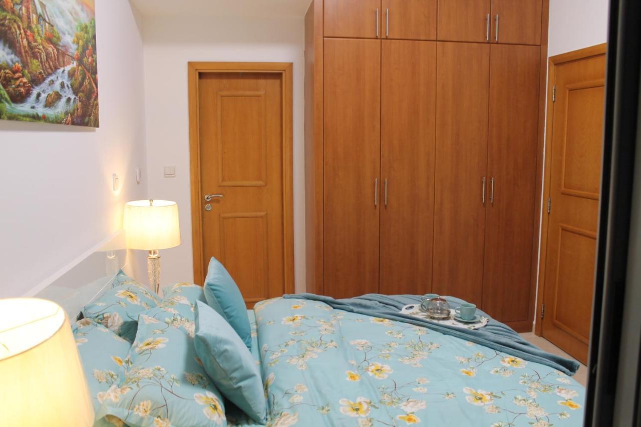 Newly Furnished One Bedroom Apartment Next To Metro & Beach In Marina Residence 迪拜 外观 照片