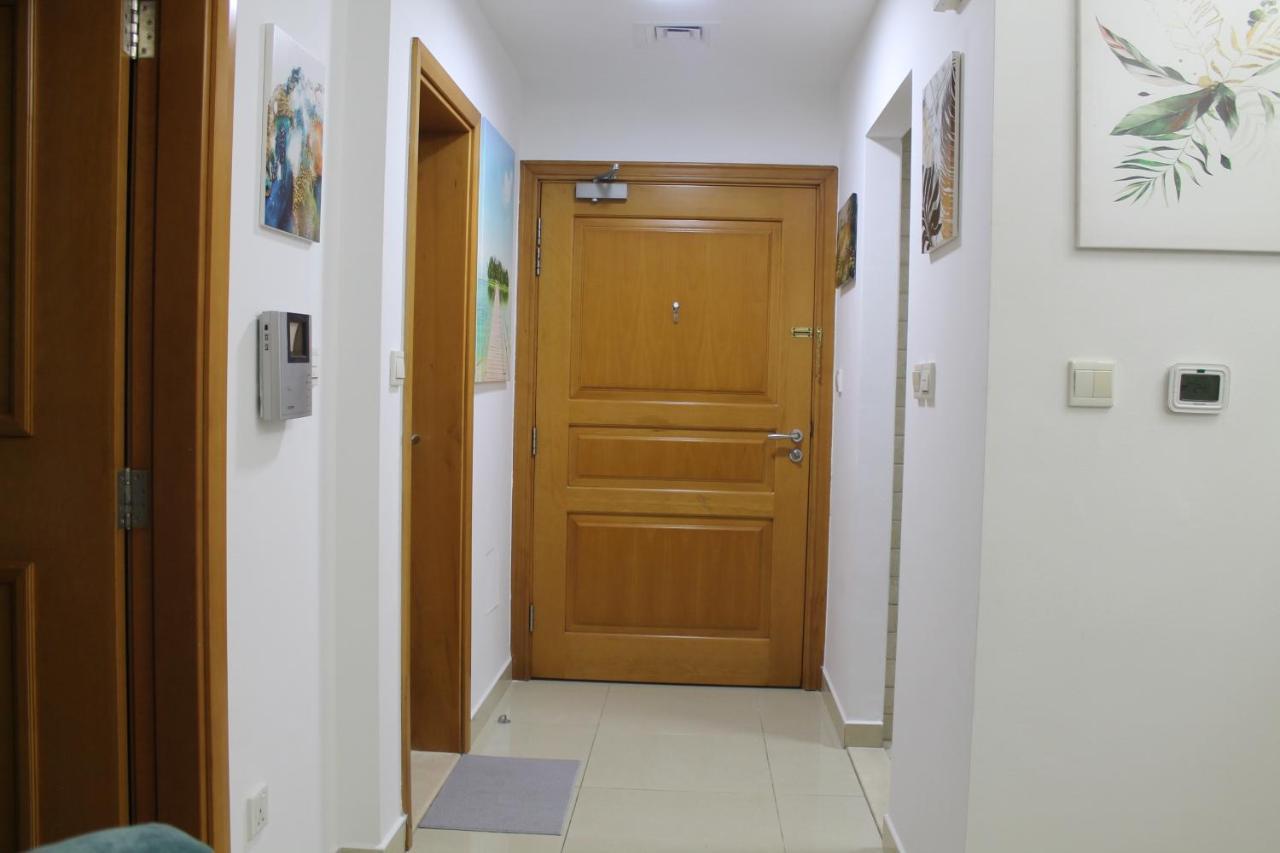 Newly Furnished One Bedroom Apartment Next To Metro & Beach In Marina Residence 迪拜 外观 照片