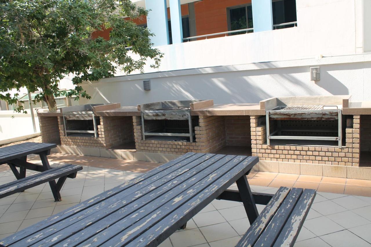 Newly Furnished One Bedroom Apartment Next To Metro & Beach In Marina Residence 迪拜 外观 照片