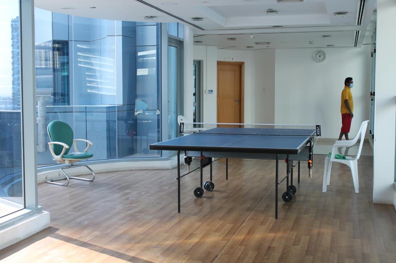 Newly Furnished One Bedroom Apartment Next To Metro & Beach In Marina Residence 迪拜 外观 照片