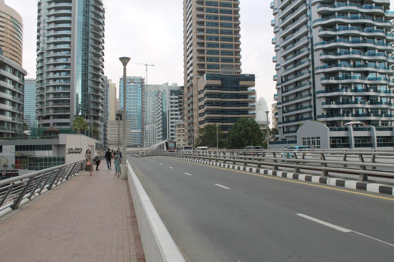 Newly Furnished One Bedroom Apartment Next To Metro & Beach In Marina Residence 迪拜 外观 照片